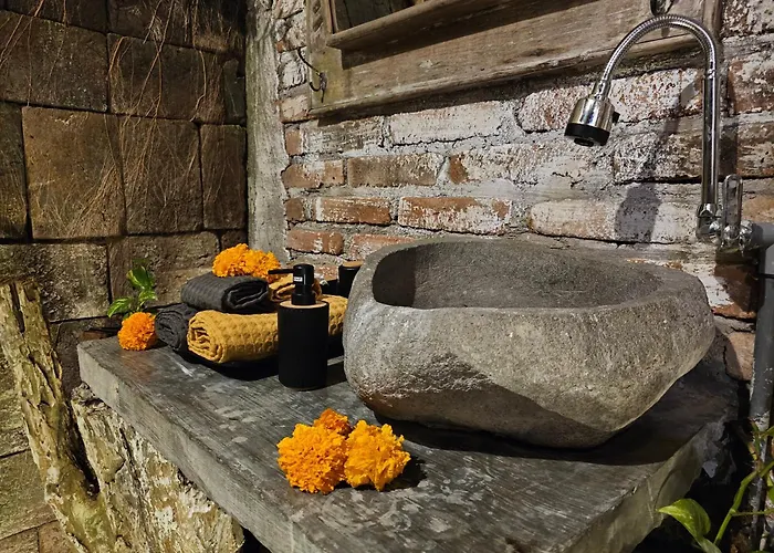 Santhiku & Bed & Breakfast 3*