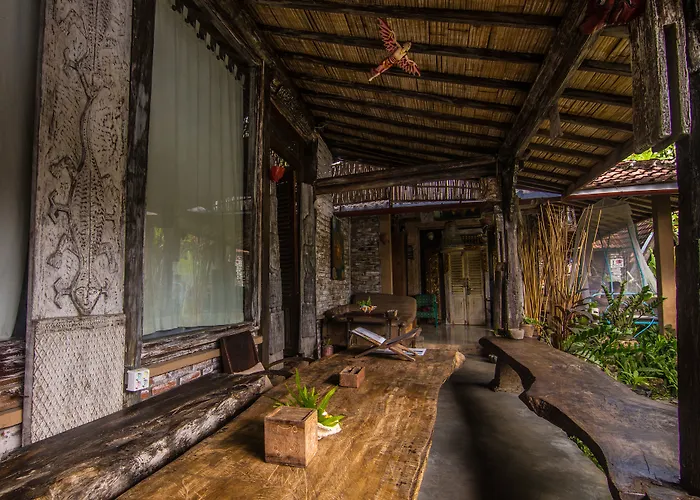Bed & Breakfast Santhiku & 3*
